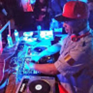 Meet your Posher, Steve